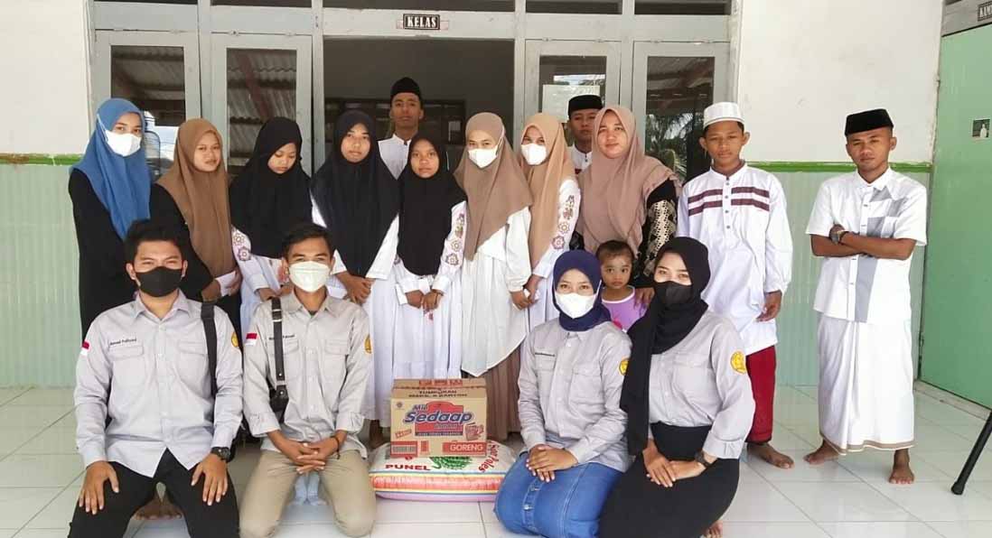 bulan-berkah-unija-santuni-anak-yatim-di-sumenep_1650436195.jpg