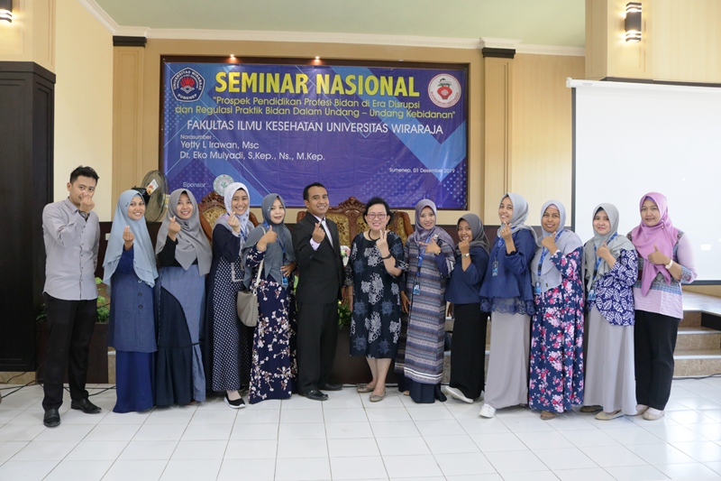 seminar-nasional-lebih-dekat-dengan-bidan_1575536014.JPG