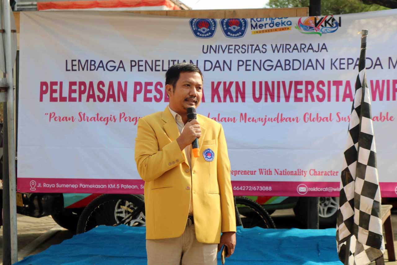 unija-lepas-ratusan-mahasiswa-kkn-di-tiga-kecamatan_1661501773.jpg