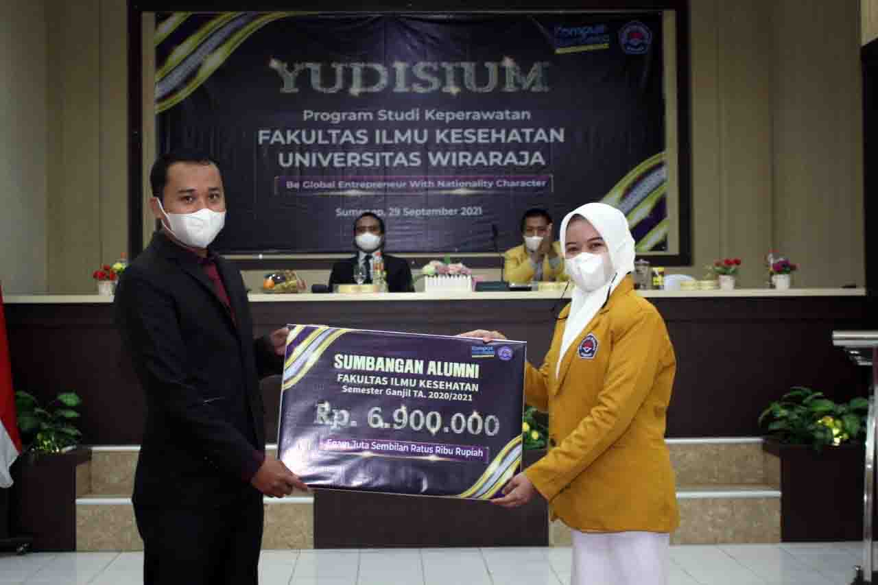 yudisium-fakultas-berharap-jadi-perawat-profesional_1632903590.jpg